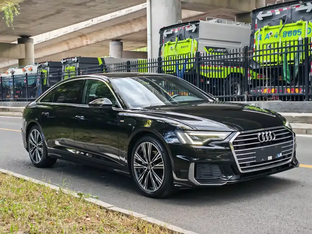 Audi A6L — фото 5