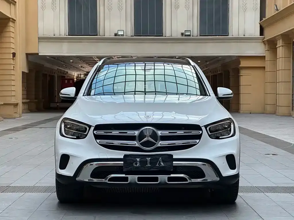 Mercedes-Benz GLC — фото 6