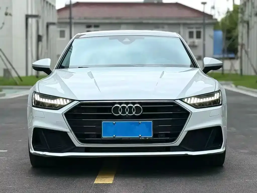 Audi A7 — фото 7