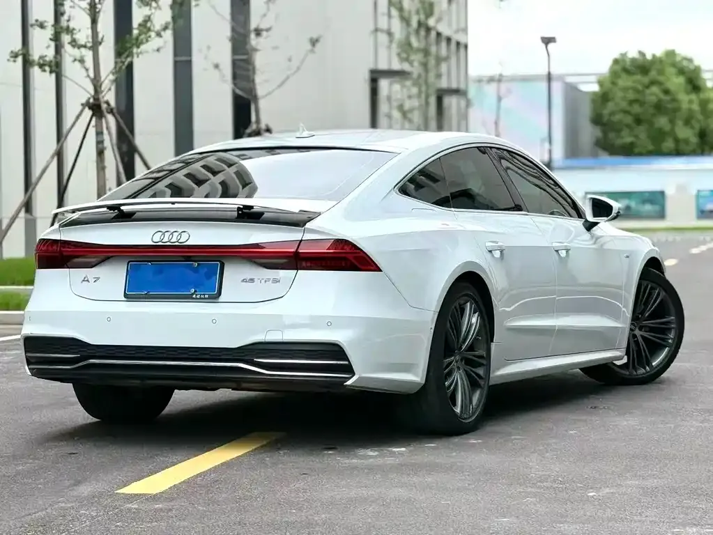 Audi A7 — фото 4