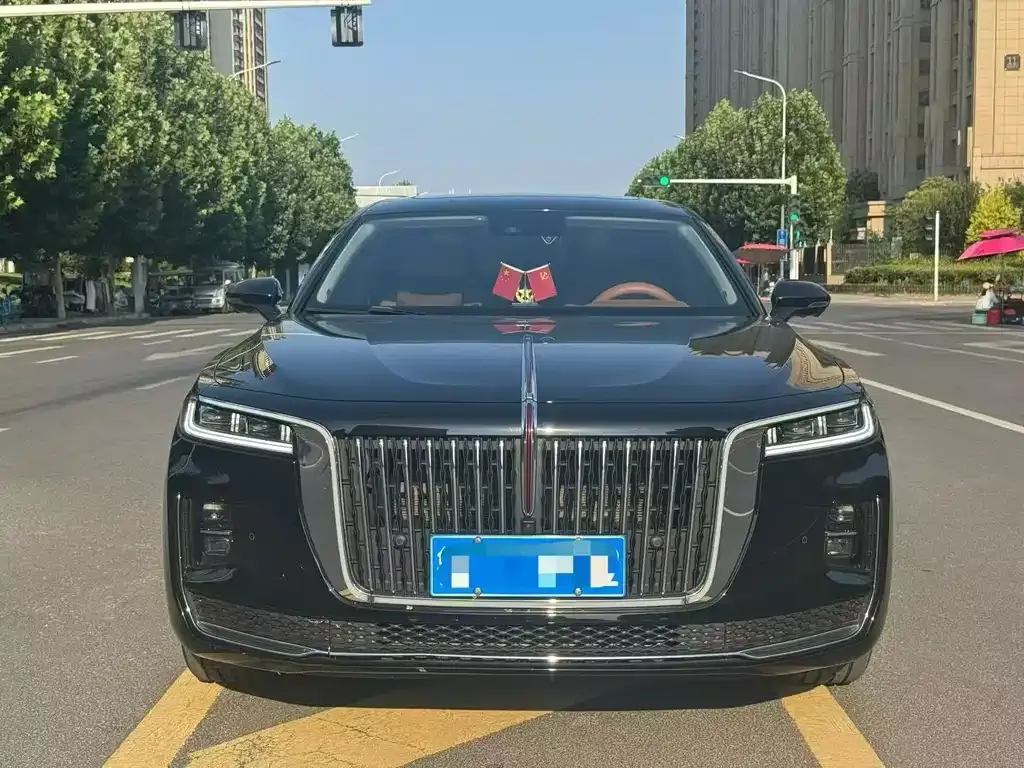 Hongqi H9 — фото 2