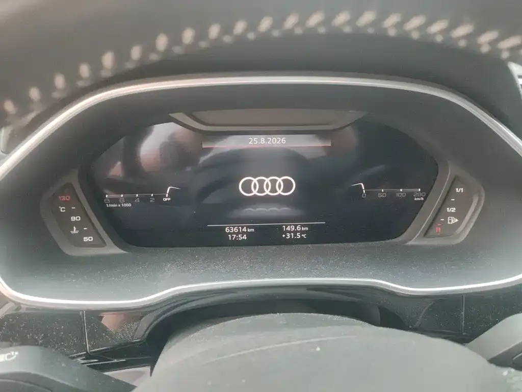 Audi Q3 Sportback — фото 5
