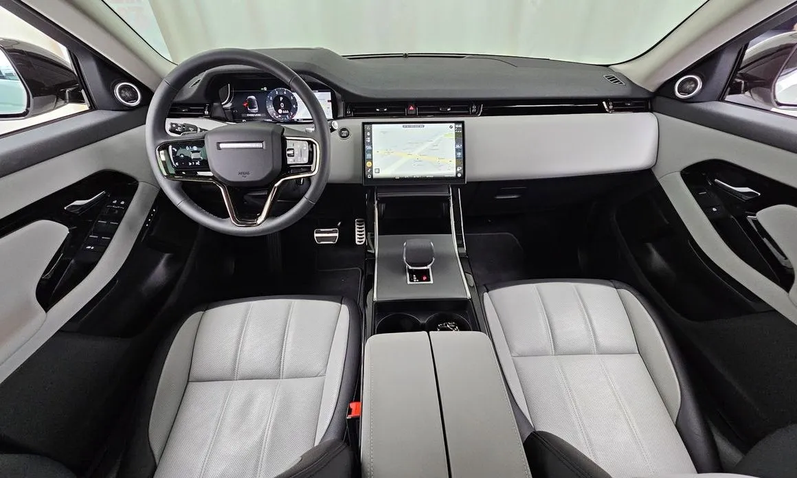 Land Rover Range Rover Evoque — фото 10