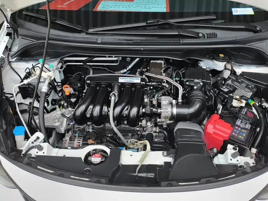 Honda Fit — фото 10