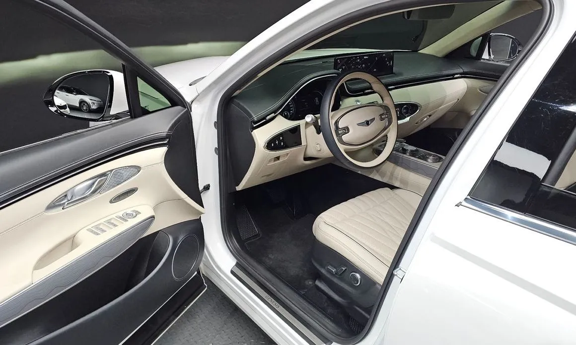 Genesis GV70 — фото 10