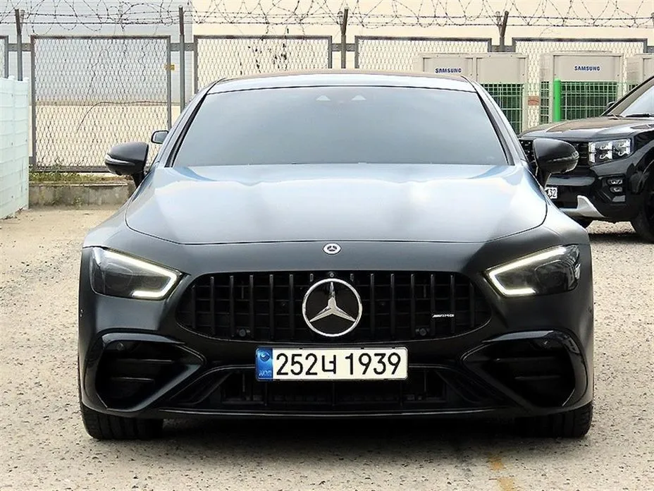 Mercedes-Benz AMG GT — фото 7