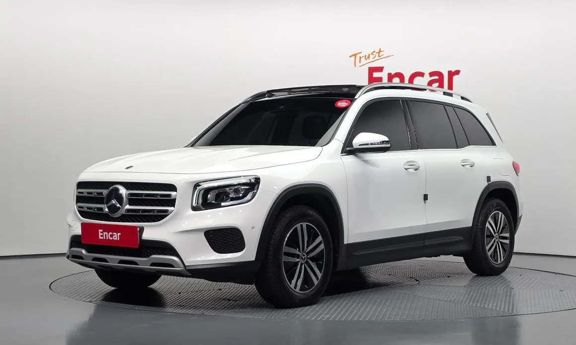 Mercedes-Benz GLB-Class — фото 1