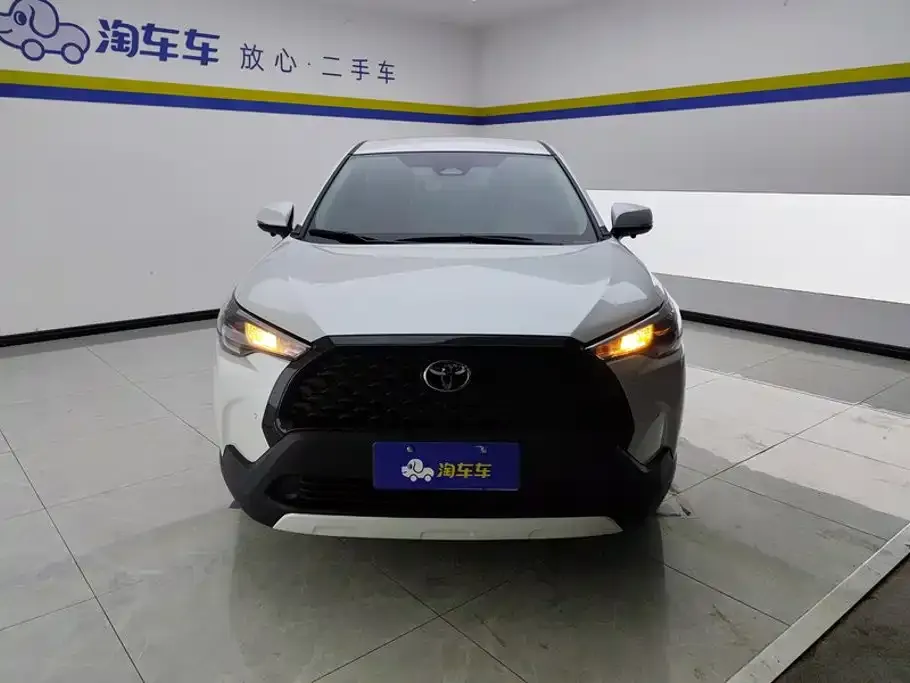 Toyota Corolla Cross — фото 3