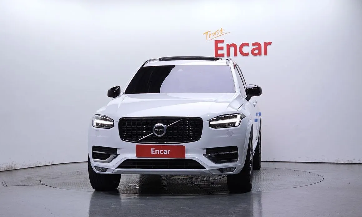Volvo XC90 — фото 4