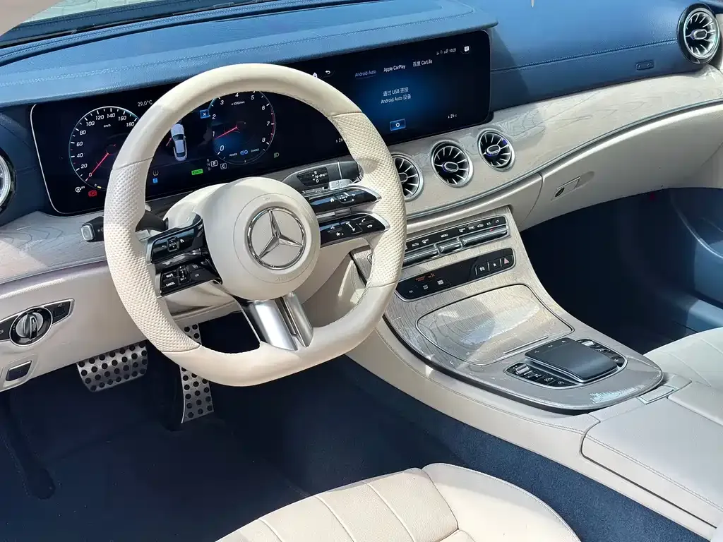 Mercedes-Benz E-Class (Import) — фото 4