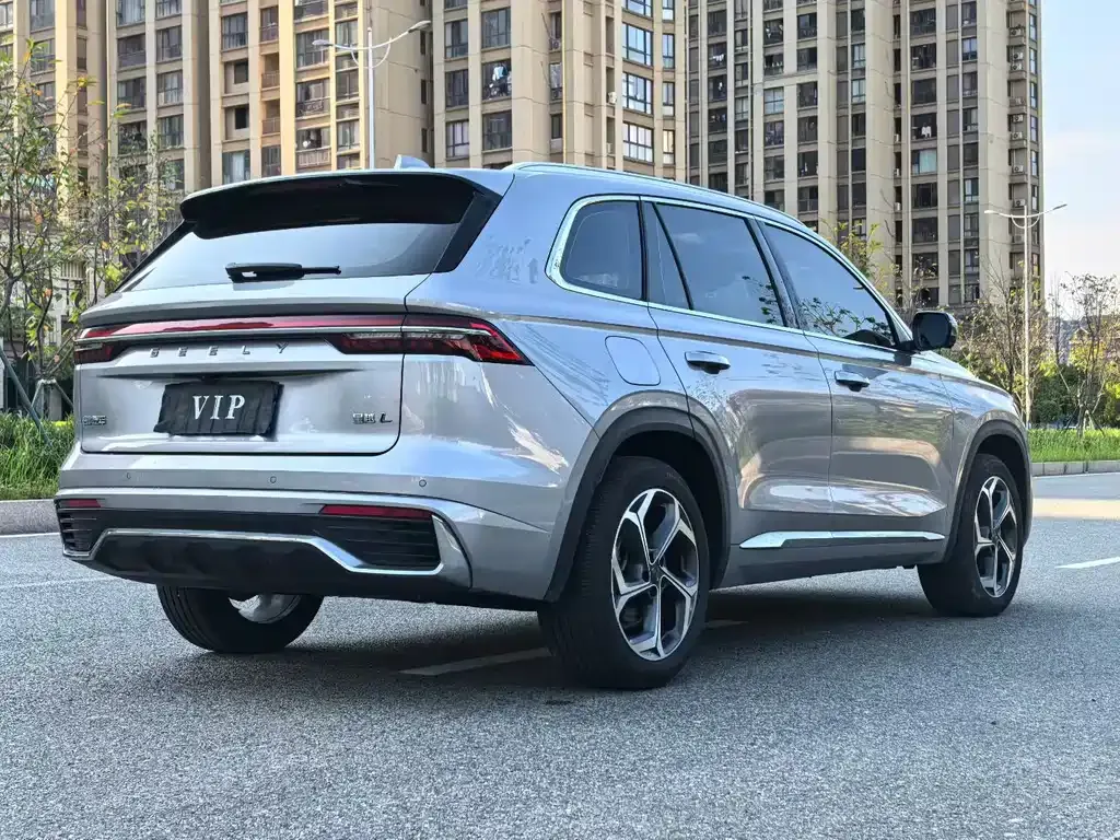Geely Xingyue L — фото 6