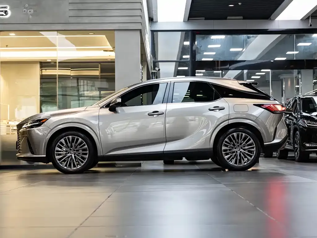 Lexus RX New Energy — фото 10