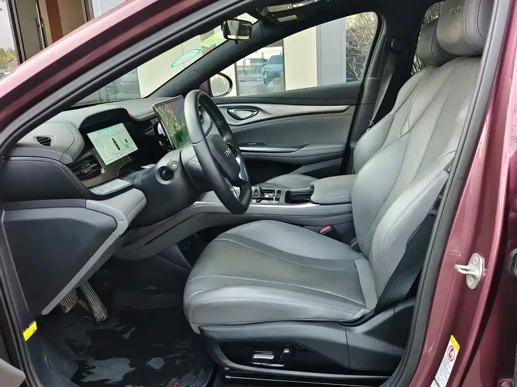 BYD Seal — фото 7