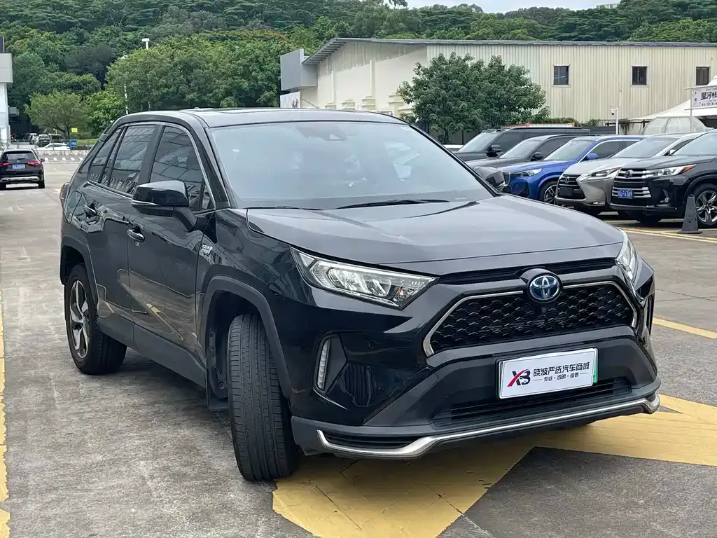Toyota RAV4 Prime — фото 4