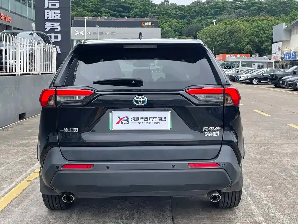Toyota RAV4 Prime — фото 9