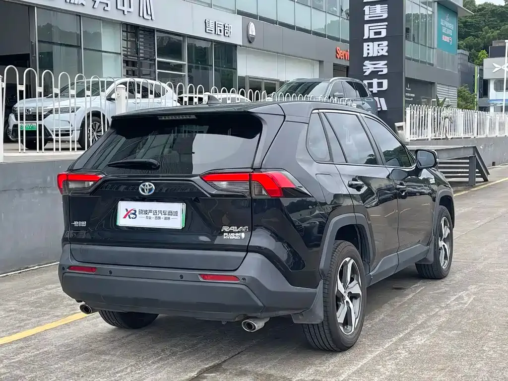 Toyota RAV4 Prime — фото 7