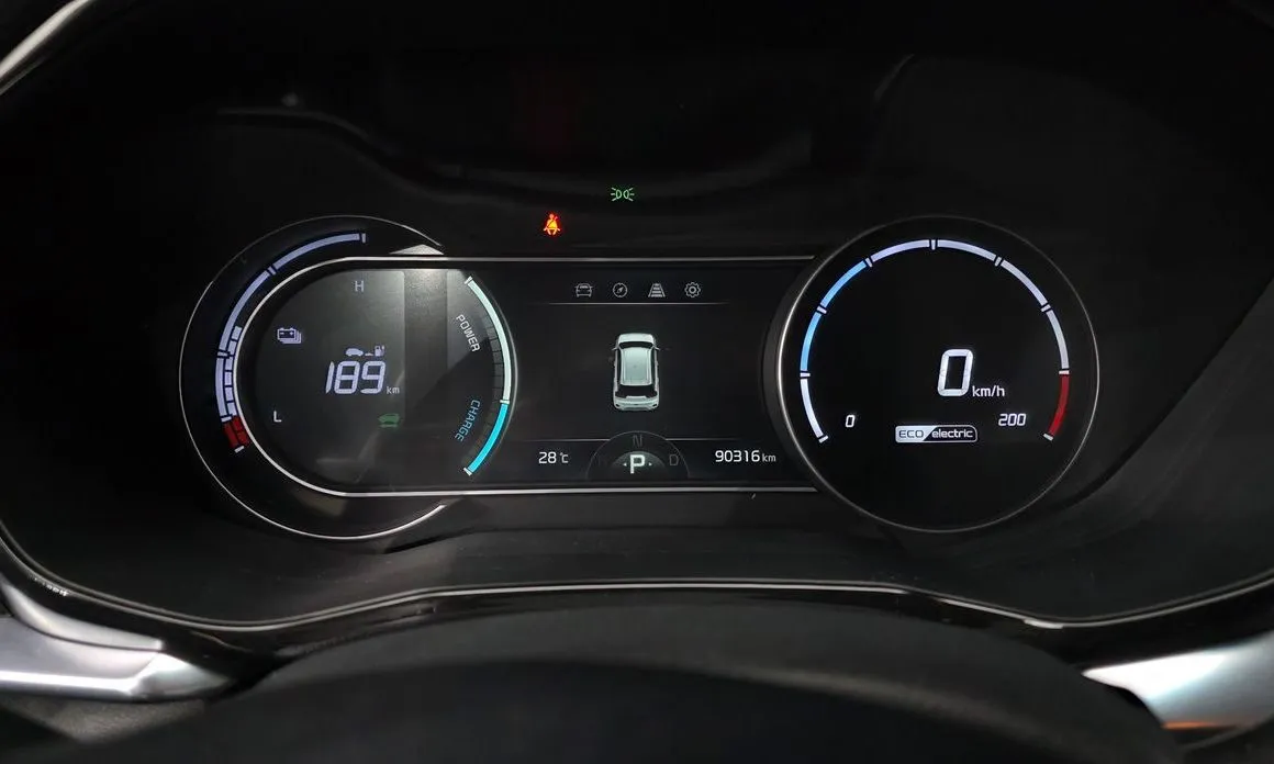 Kia Niro — фото 4