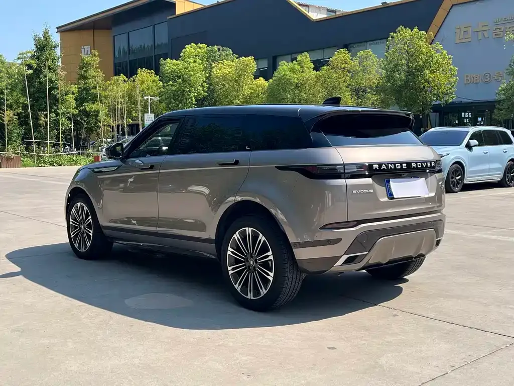 Land Rover Evoque — фото 4