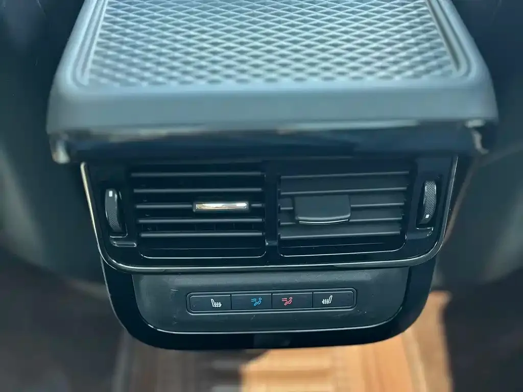 Land Rover Evoque — фото 6