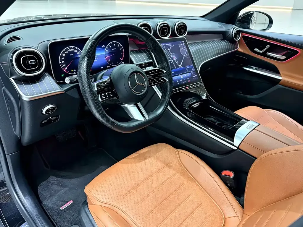 Mercedes-Benz GLC — фото 10