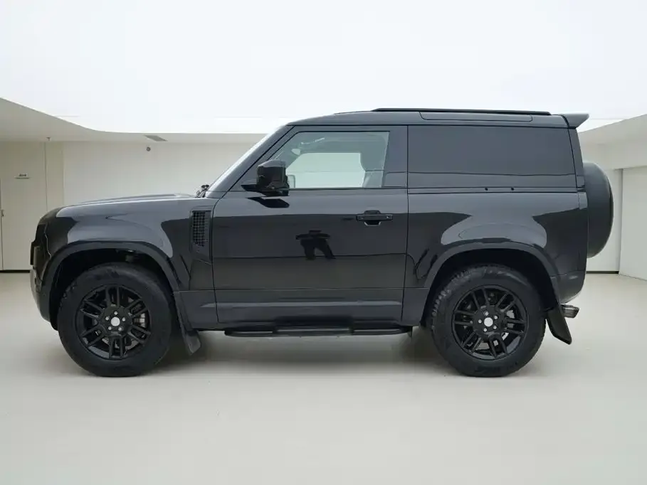 Land Rover Defender — фото 2