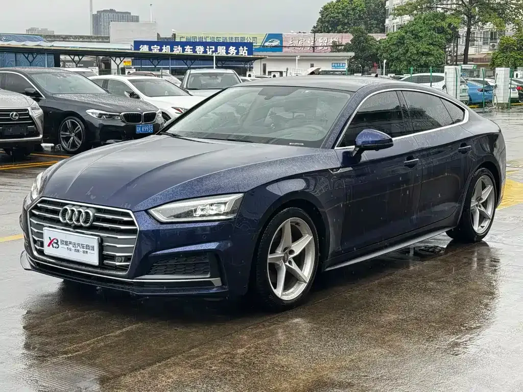 Audi A5 (Import) — фото 1