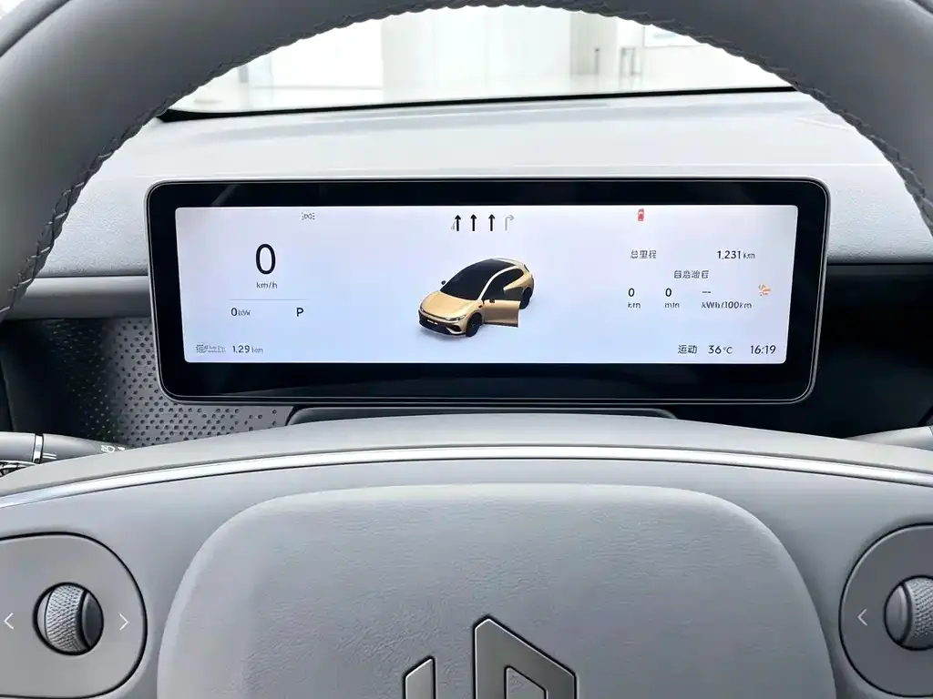 Leapmotor Leapmotor Lafa5 — фото 2