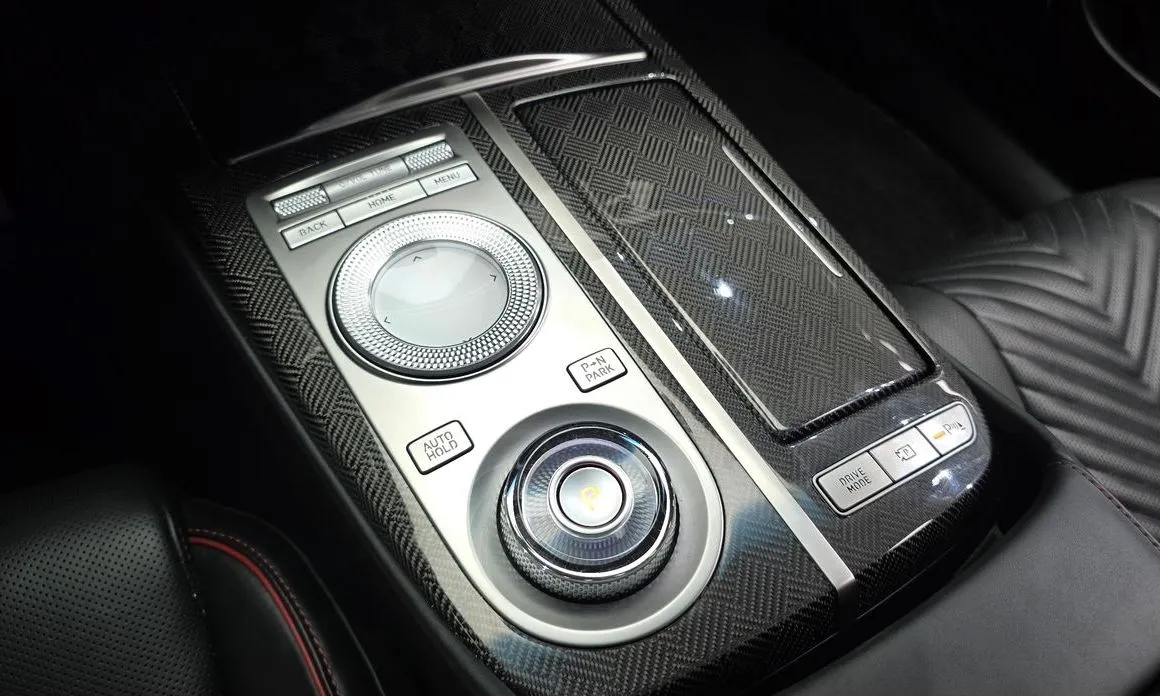 Genesis G80 — фото 3