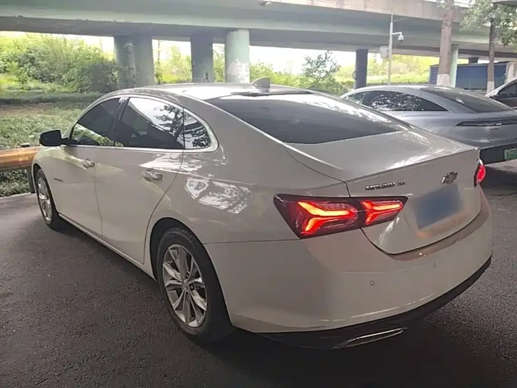 Chevrolet Malibu XL — фото 9