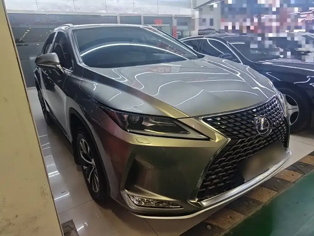 Lexus RX — фото 9