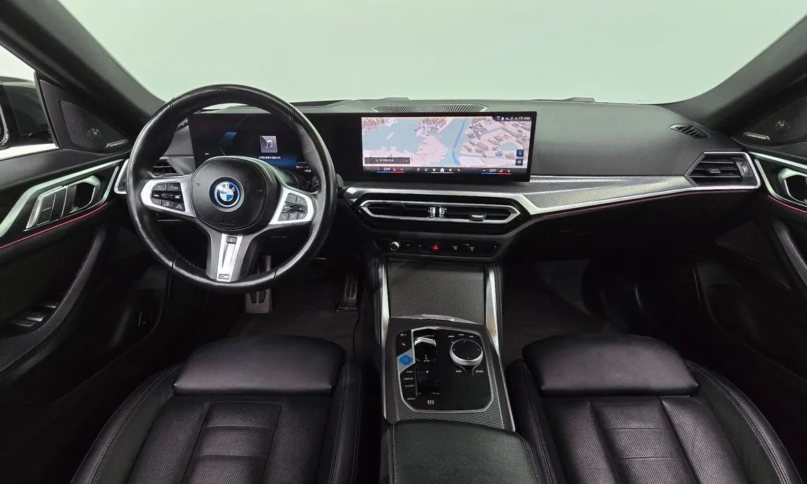 BMW i4 — фото 8