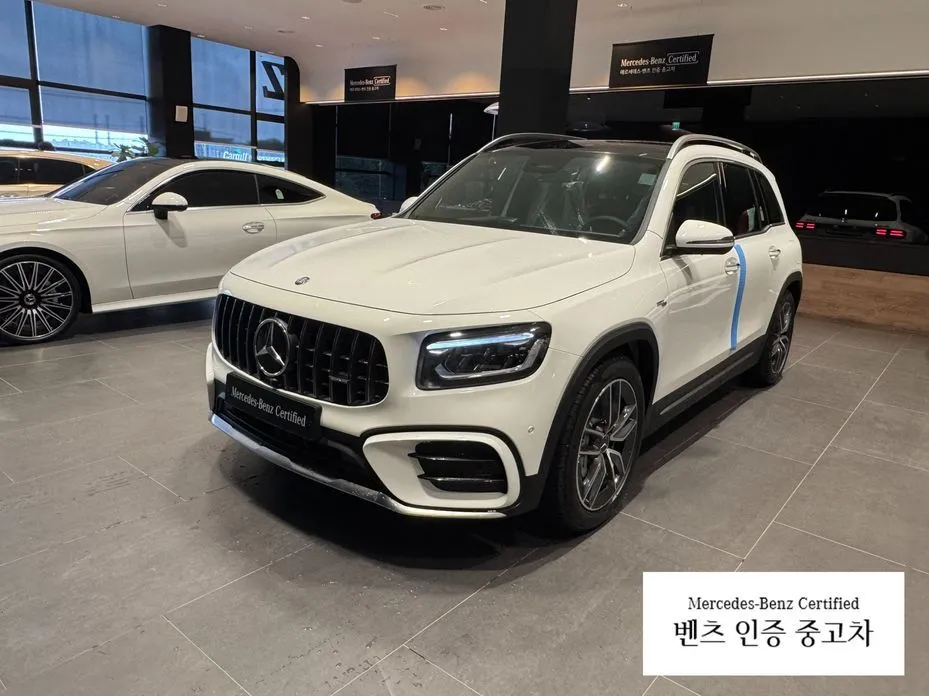 Mercedes-Benz GLB-Class — фото 1
