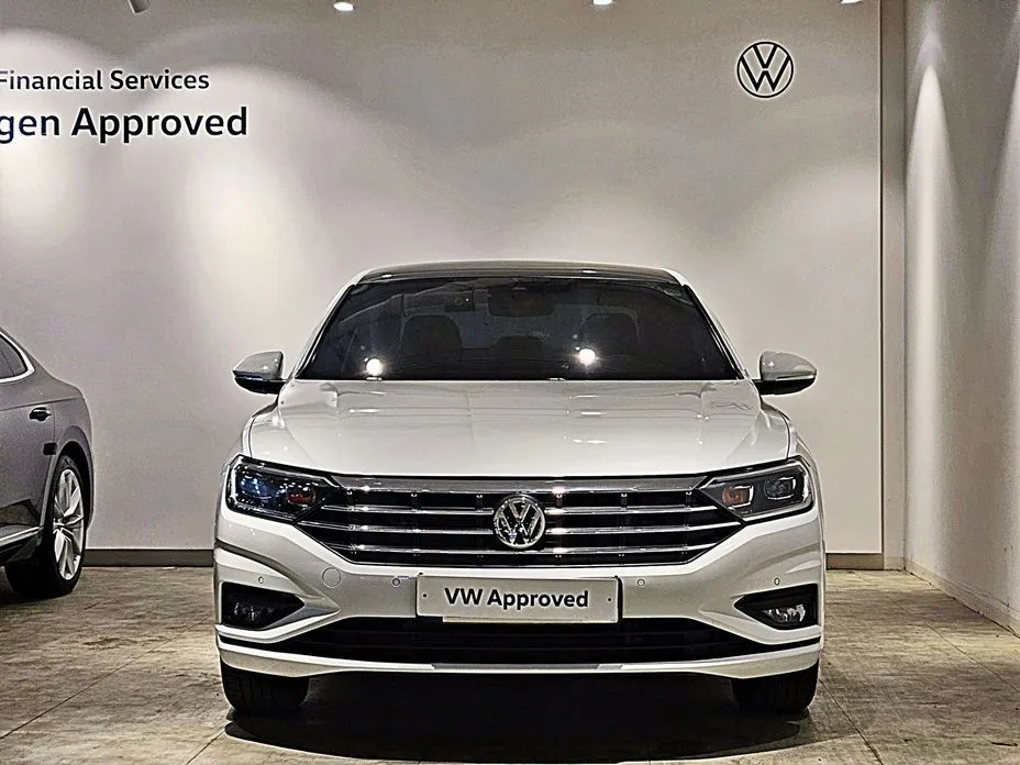 Volkswagen Jetta — фото 7