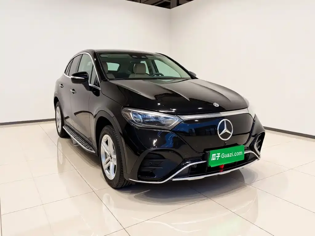 Mercedes-Benz EQE SUV — фото 4