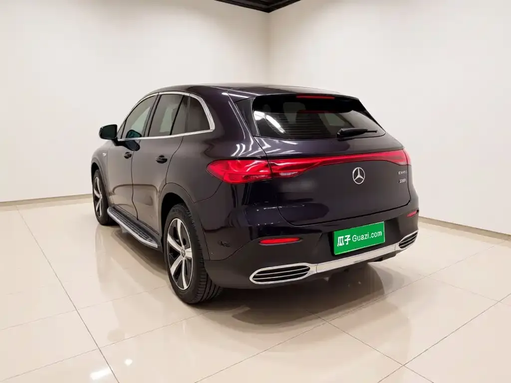 Mercedes-Benz EQE SUV — фото 2