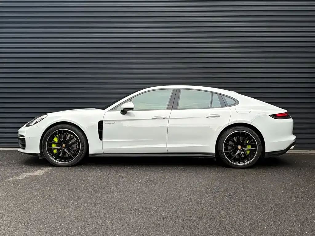 Porsche Panamera Hybrid — фото 6