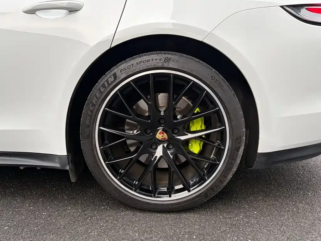 Porsche Panamera Hybrid — фото 7