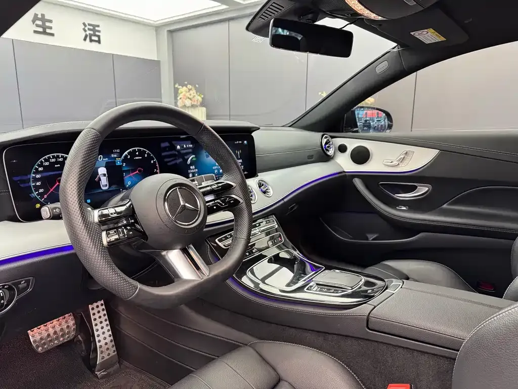Mercedes-Benz E-Class (Import) — фото 9