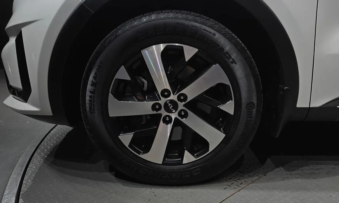 Kia Sorento — фото 2