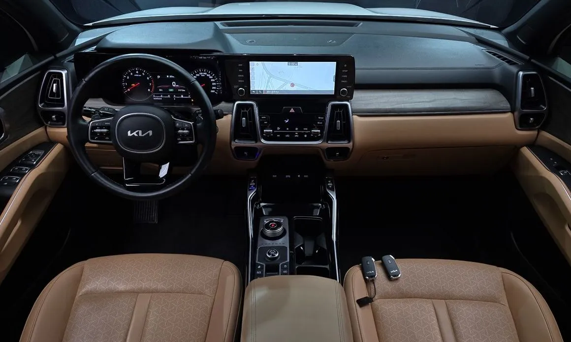 Kia Sorento — фото 9