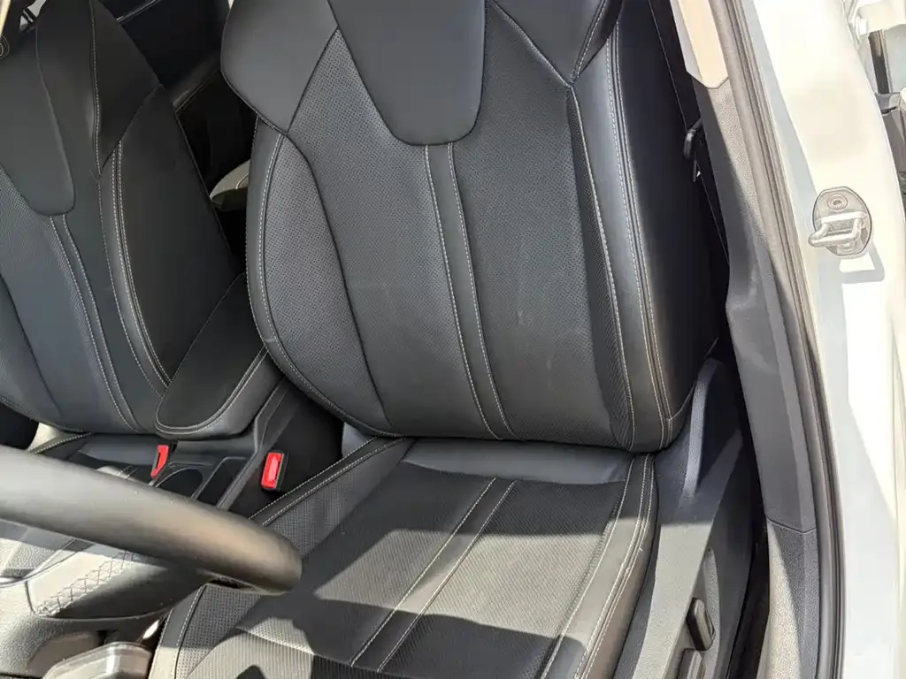 Skoda Octavia — фото 5