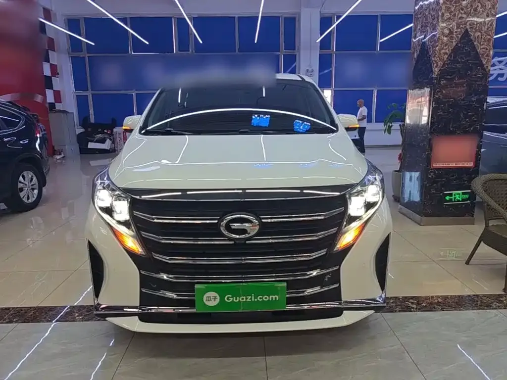 GAC Motor Trumpchi M8 — фото 10