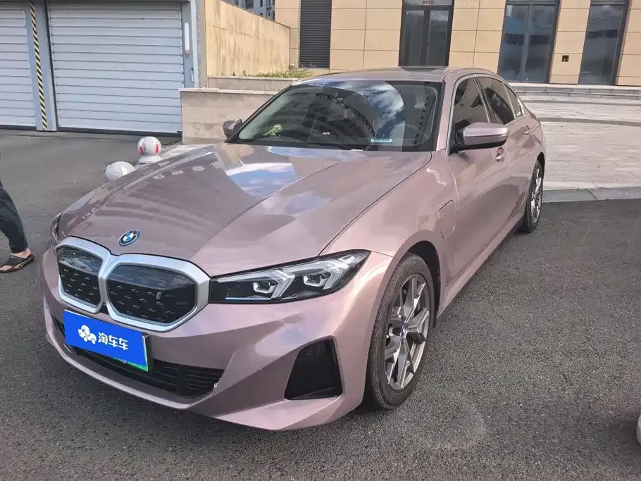 BMW i3 — фото 1