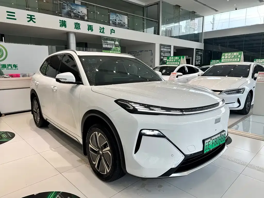 Geely Galaxy Xingjian 7 — фото 3
