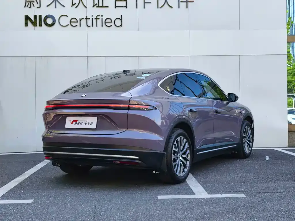 NIO EC6 — фото 10