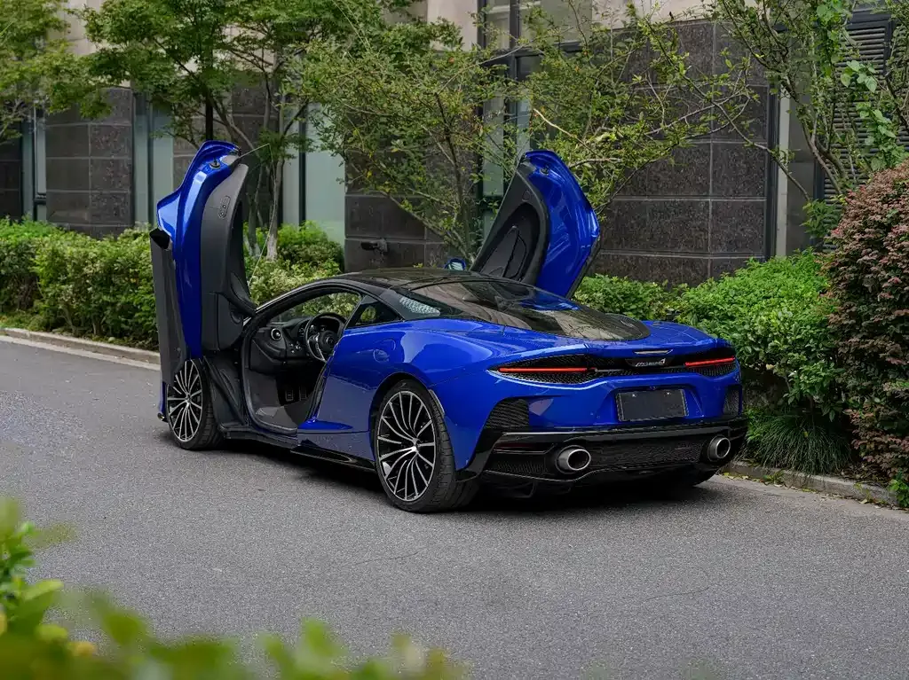 McLaren GT — фото 7