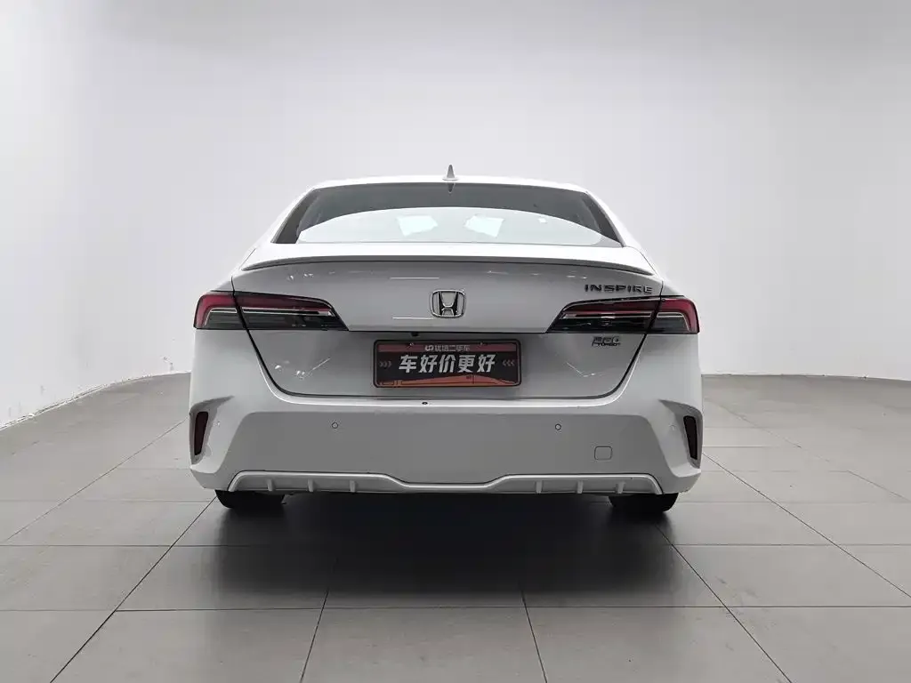 Honda Inspire — фото 10