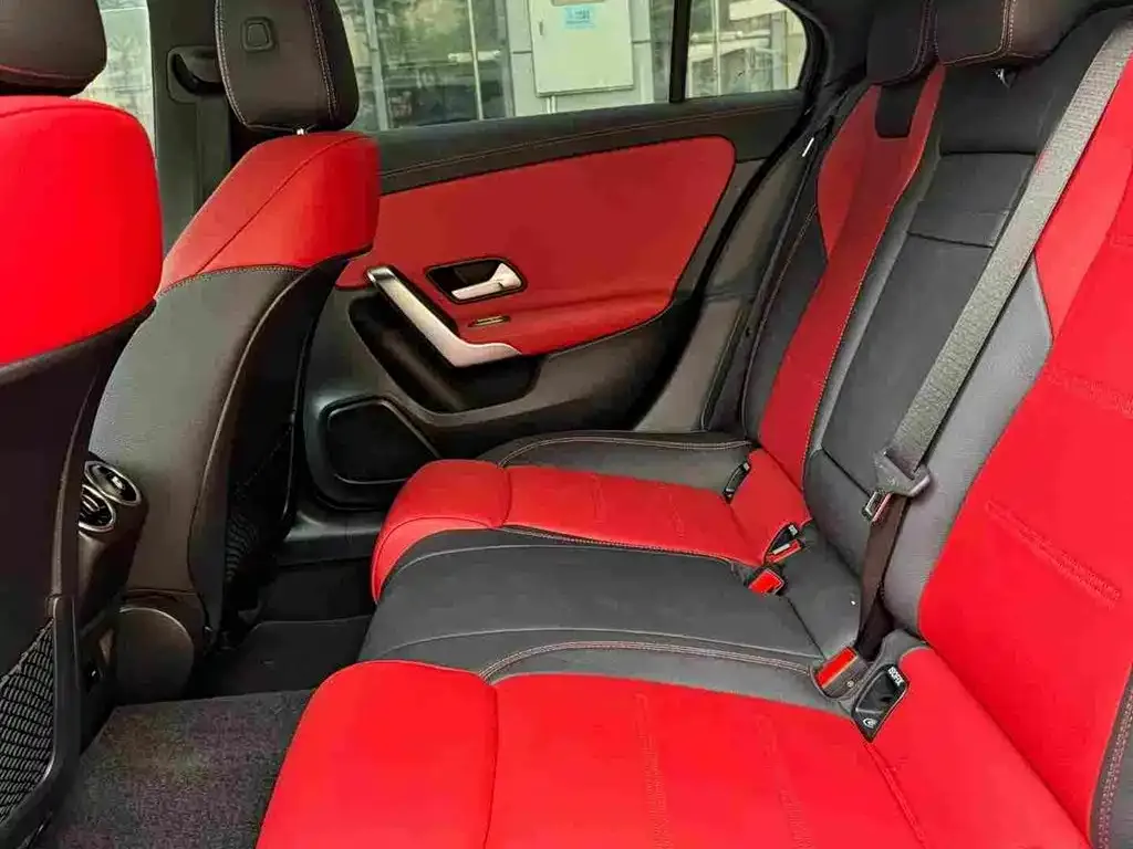 Mercedes-Benz A-Class AMG — фото 4