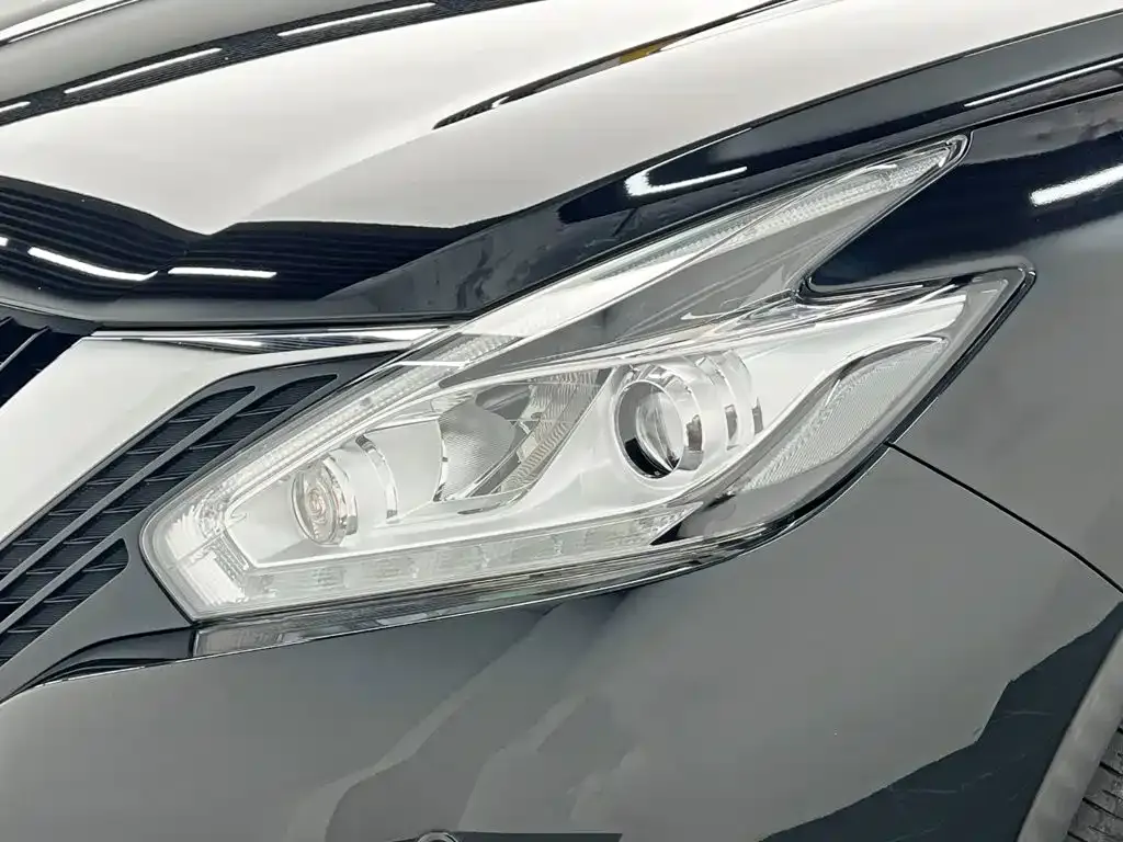 Nissan Murano — фото 7