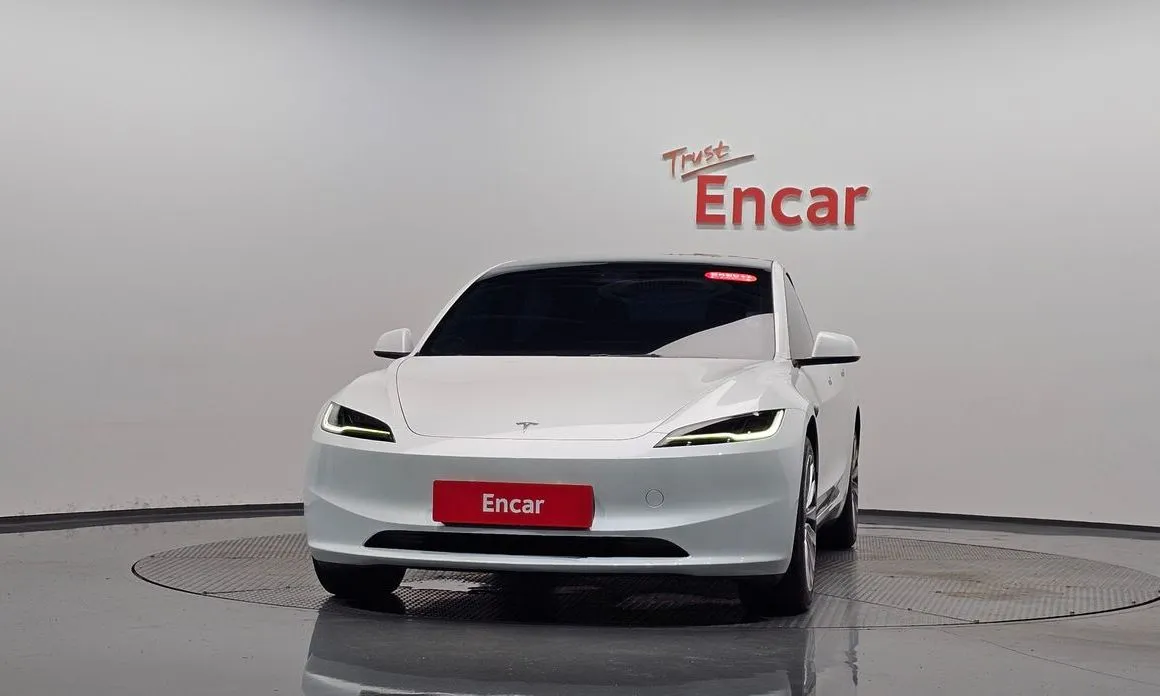 Tesla Model 3 — фото 2